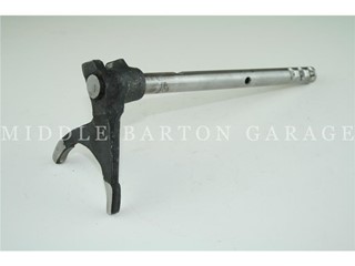 SELECTOR ROD WITH FORK 2nd GEAR 600/600D